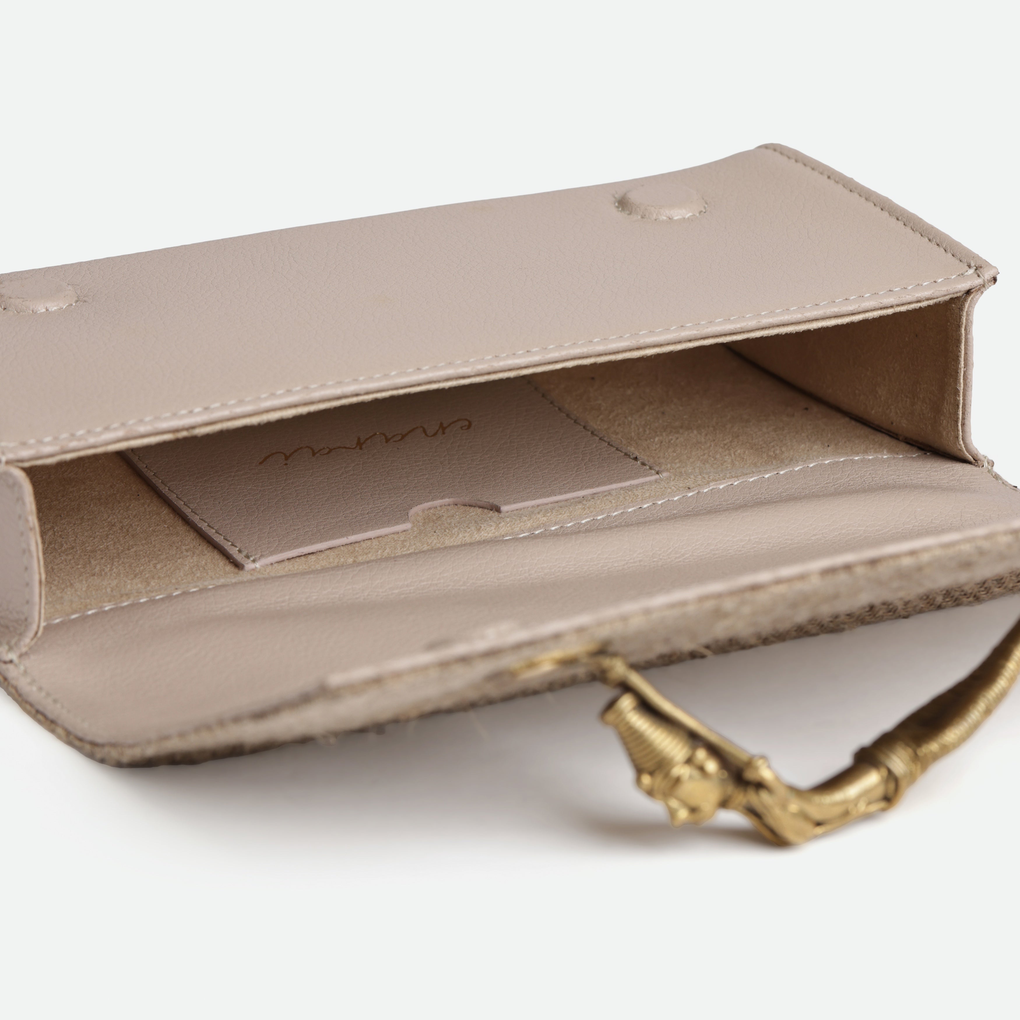 Handwoven Hemp Clutch Bag with Dokra Handle – Sustainable Artisan Craft